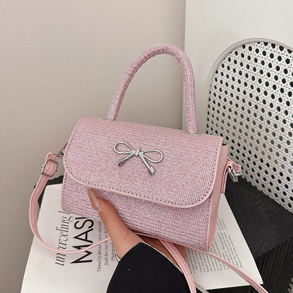 New niche ins shoulder messenger bag personalized fashion handbag 2025 spring foreign style gentle small square bag