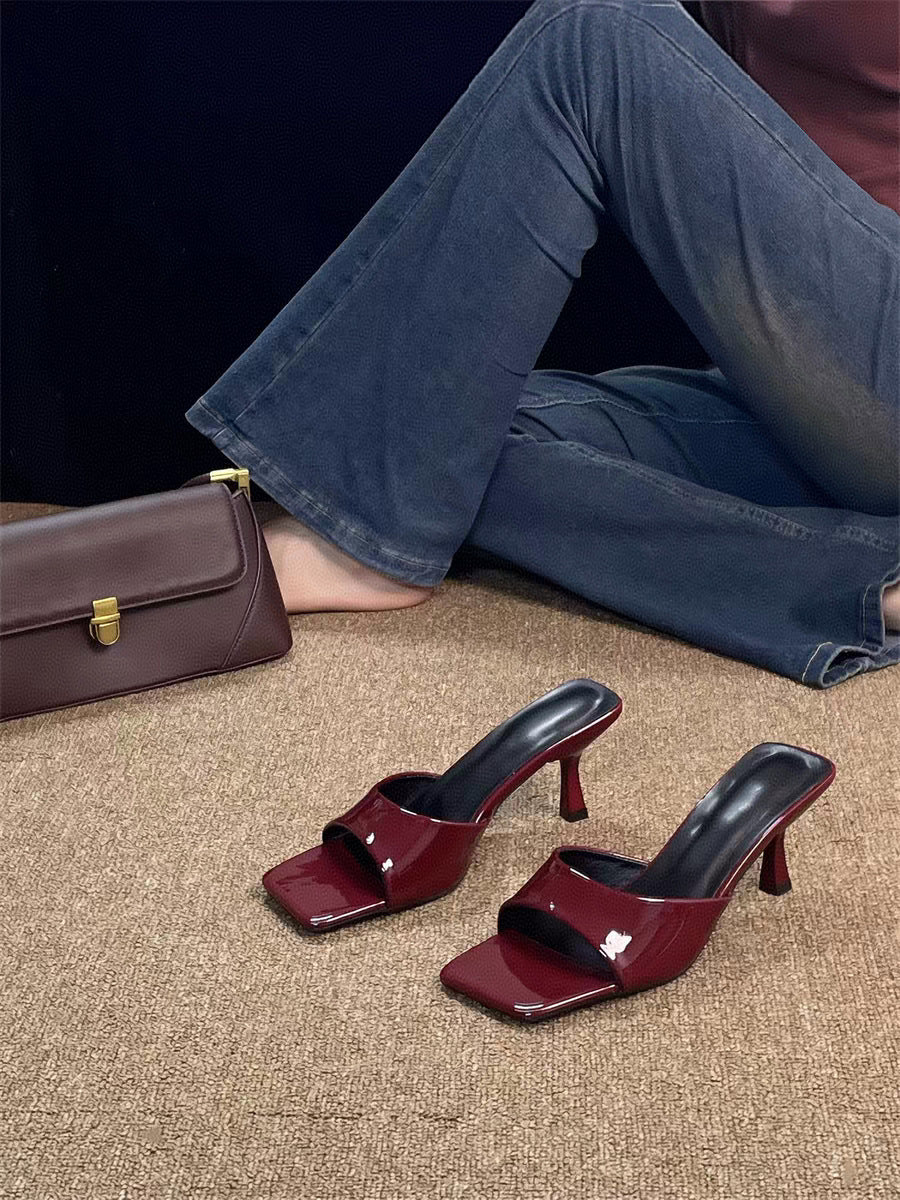 Thin heel pure color sandals summerretro square toe high heels women's new arrivalniche stylesense of design slippers outwear not tired feet