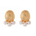 Wholesale pearl stud earrings for women - european and american fashion, statement earrings with a high-end feel, geometric irregular flower and heart earrings for women