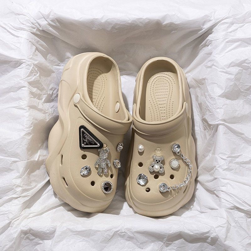 Thick soleeva crocs women's summer outwear 2025new arrivalheight increasing outdoor beach seaside ins toe cap slippers