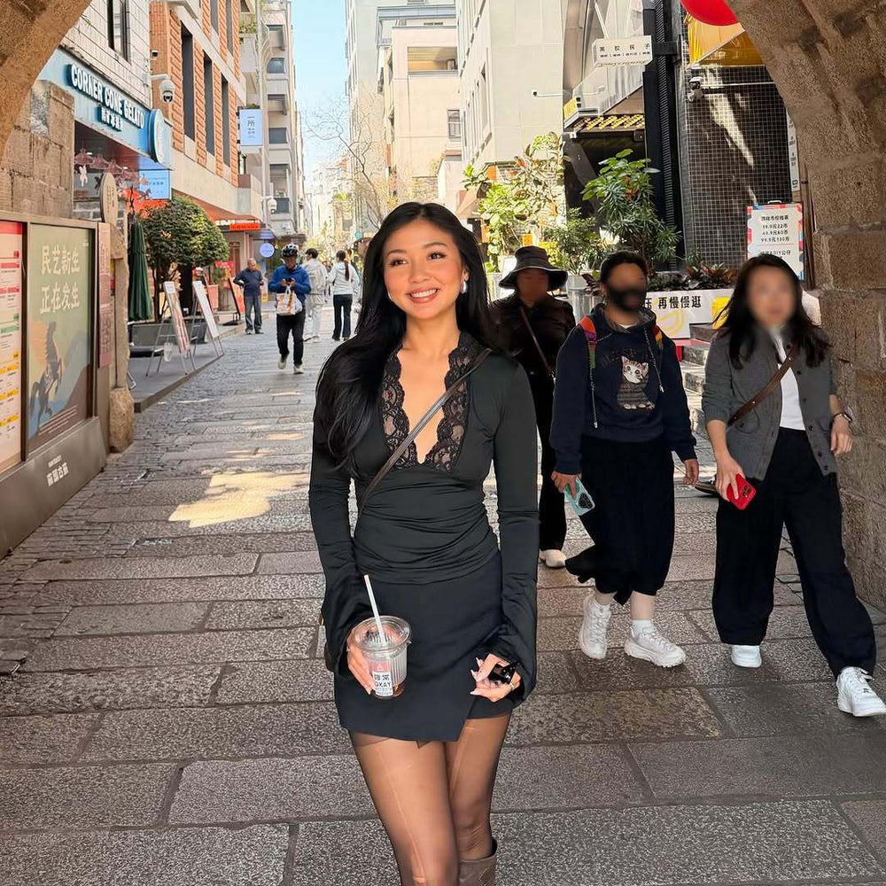 European and american style women's autumn new arrival: elegant v-neck flared sleeve lace trim pleated bodycon mini dress