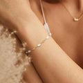 Bestselling european and american pearl bracelet: trendy, chic, new arrival, party jewelry, vintage-style, versatile, party gift for women