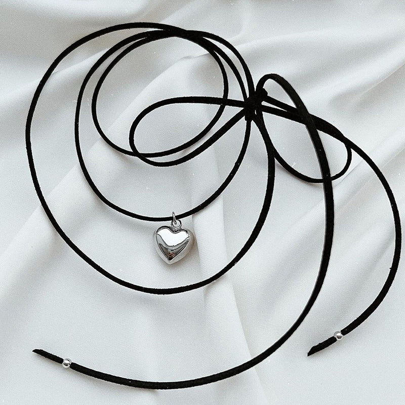 Personalized love rope chain wholesale european and american cross-border foreign trade new jewelry women's versatile pendant simple niche alloy necklace
