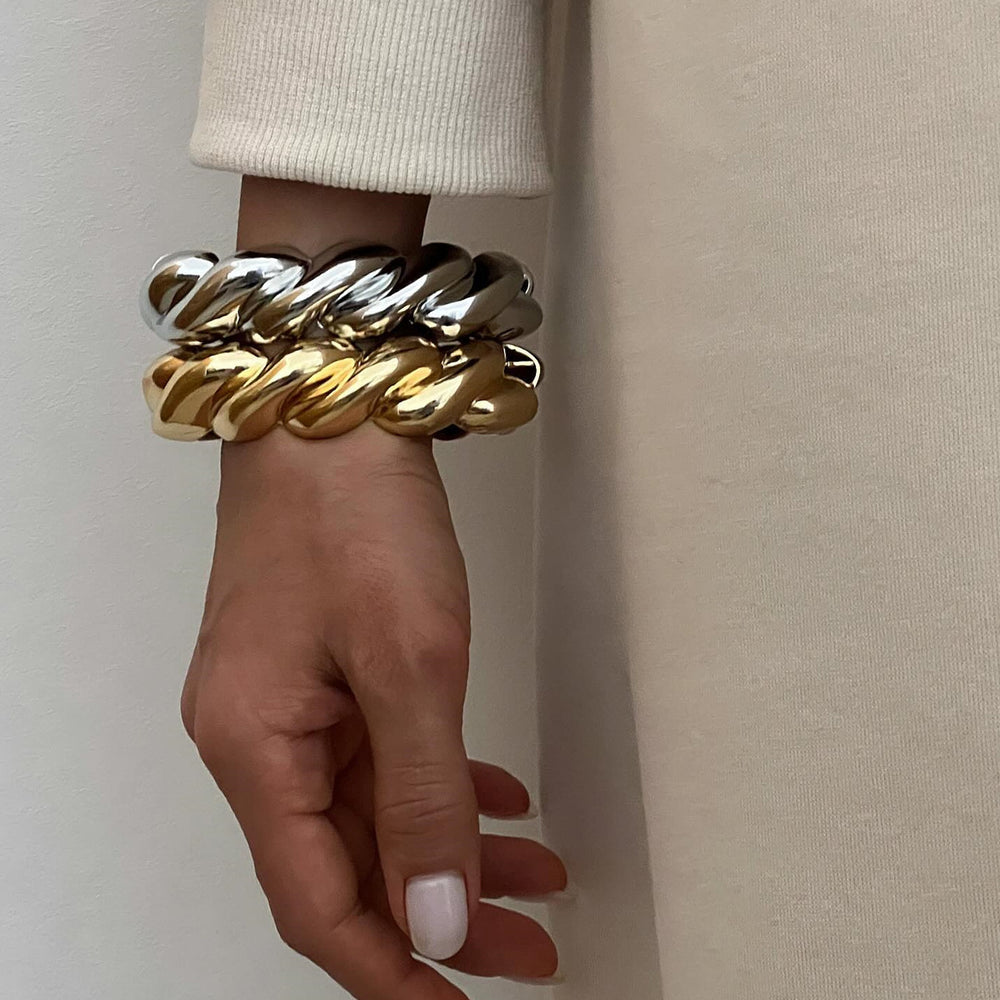 European and american cross-border e-commerce new jewelry: minimalist twisted rope circle bracelet, unique irregular ancient alloy bangle for women