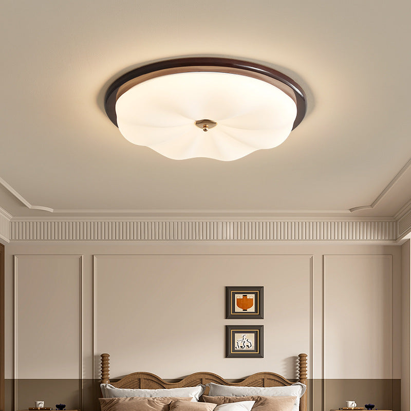 Bedroom light ceiling light cream antique walnut color simple retro solid wood eye protection master bedroom book room lighting