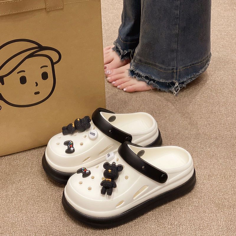 Cartoon cute crocs women's summer student indoor and outdoor wear shit-feeling thick soleheight-increasing non-slip toe cap sandals