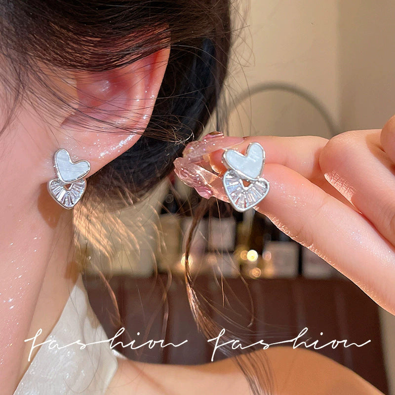 Spring break style white floral earrings - unique dopamine studs, niche design, versatile earrings