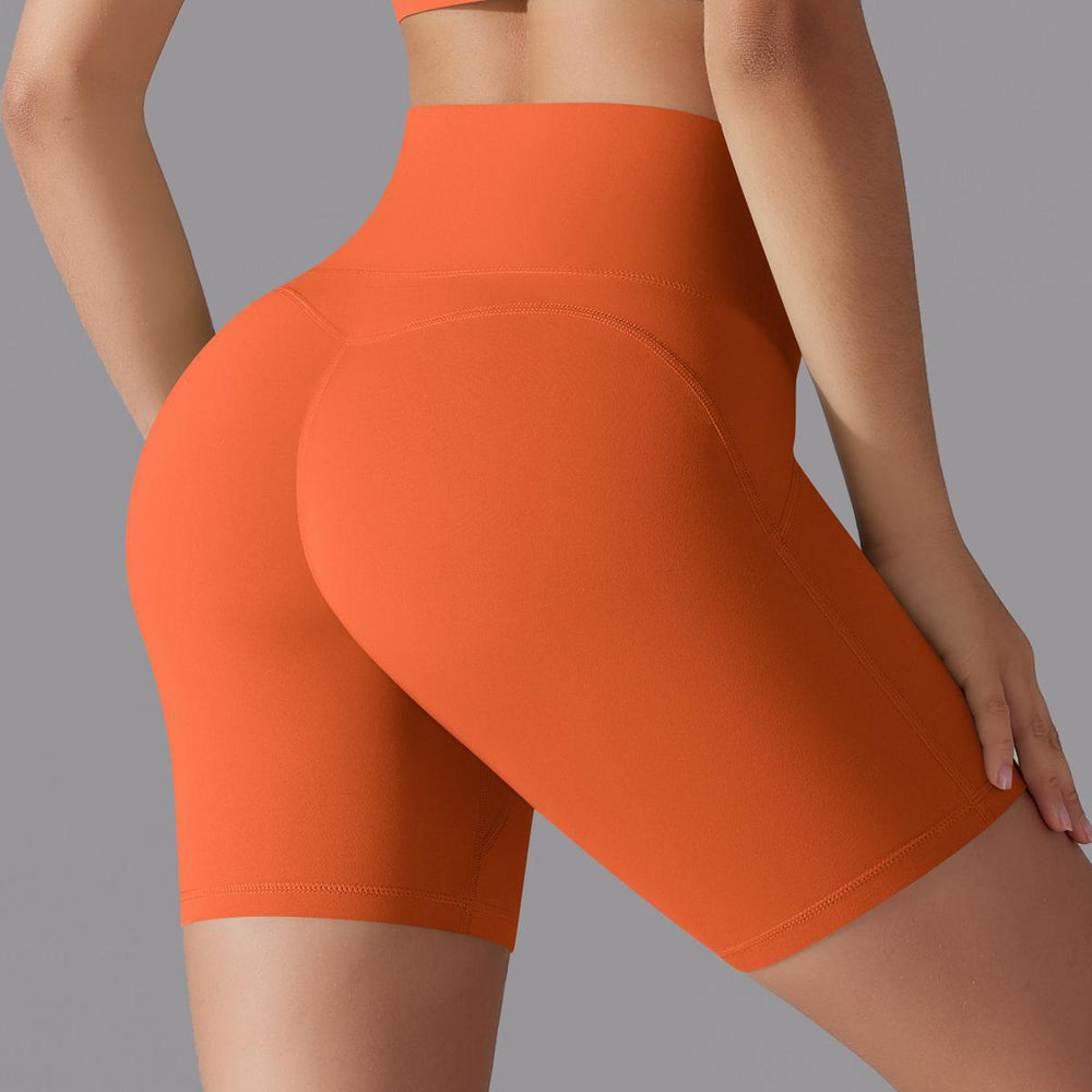 New arrival nude tight sports shorts, no need to wear underwear, high waist, hip lifting yoga shorts, running fitness three-quarter shorts