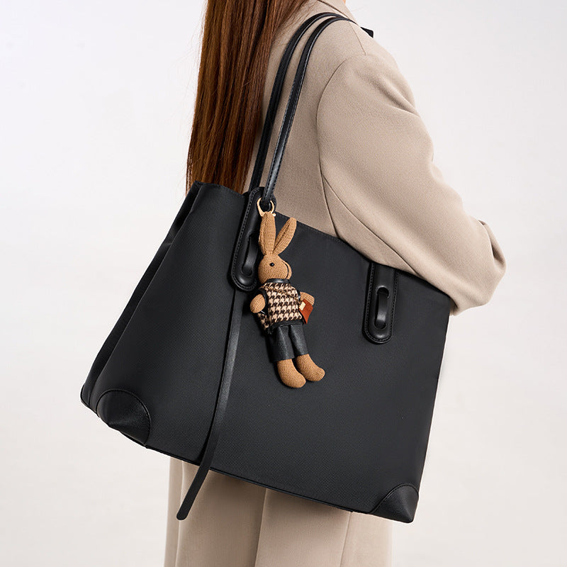 Large capacity bag women's summer 2025 new trendy korean style niche commuter high-end textured versatile shoulder tote bag