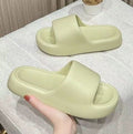 Accessible luxury shit-stepping sandals for women, wedding red, zodiac year, couple, wedding, home use, thick sole indoor slippers
