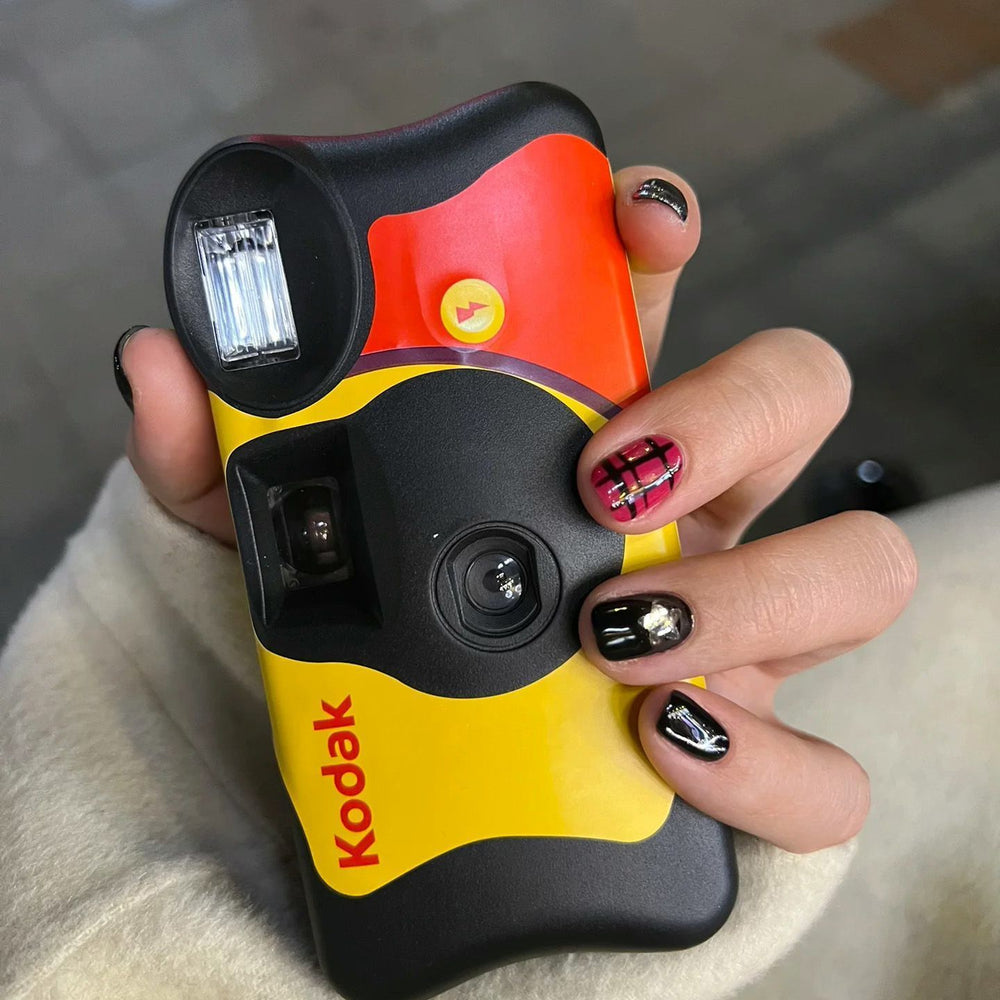 Kodak disposable camera refill film camera kodak 400 color negative with built-in flash - standard color