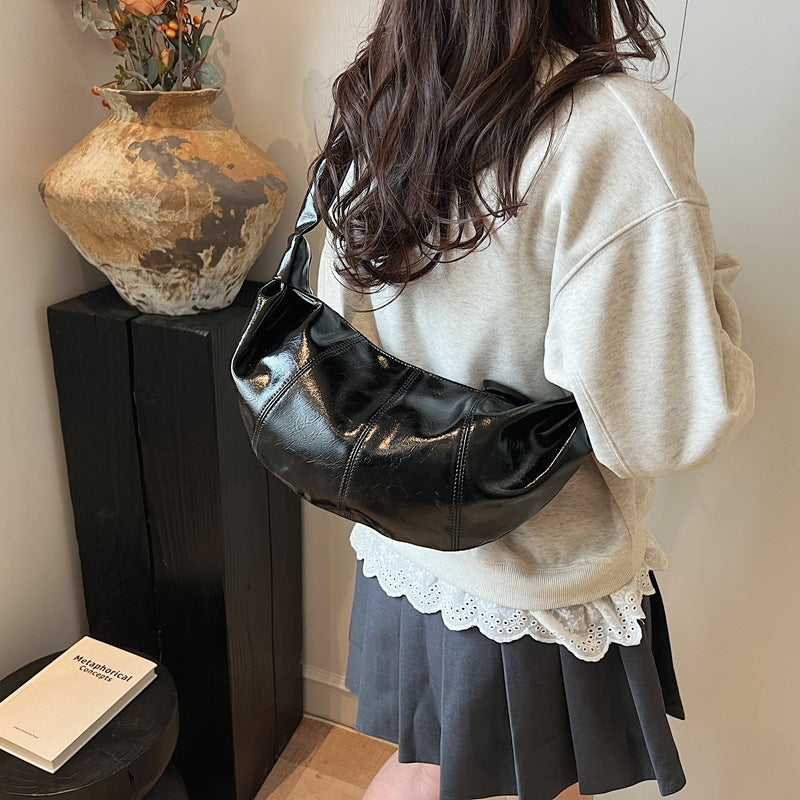 Shoulder bag women's simple dumpling bag messenger bag women's bag 2025 spring and summer new fashion croissant bag