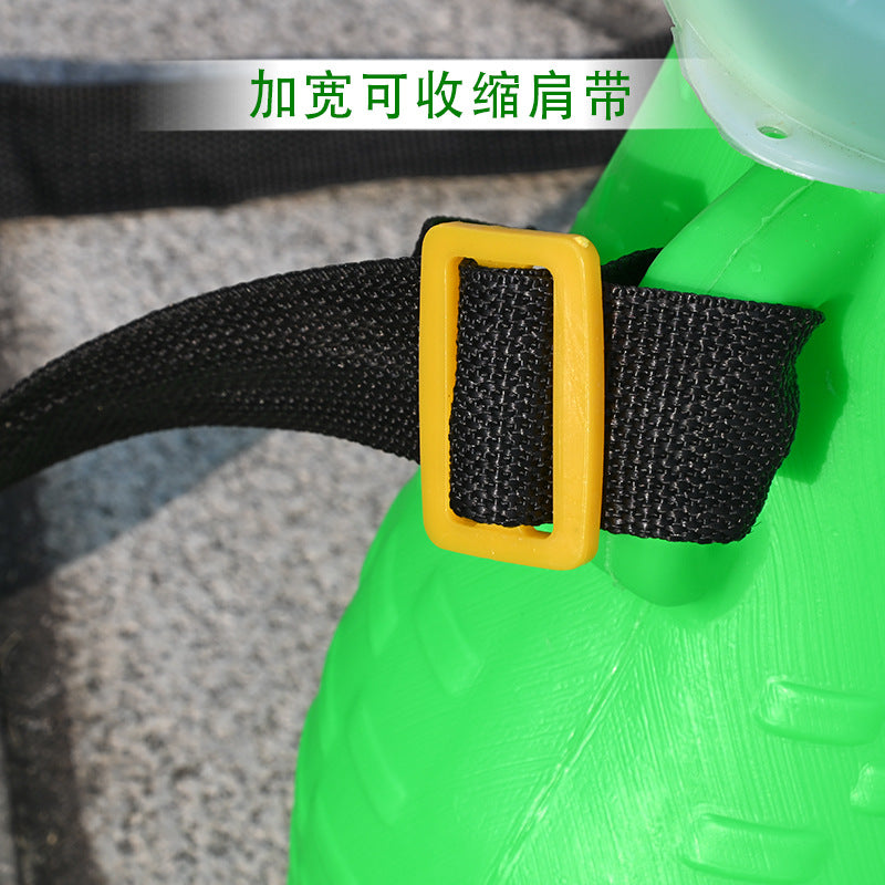 Outdoor plastic fish basket Thickened plastic fish basket Catch yellow eel loach fish bucket Road flow fish shrimp back basket Small basket