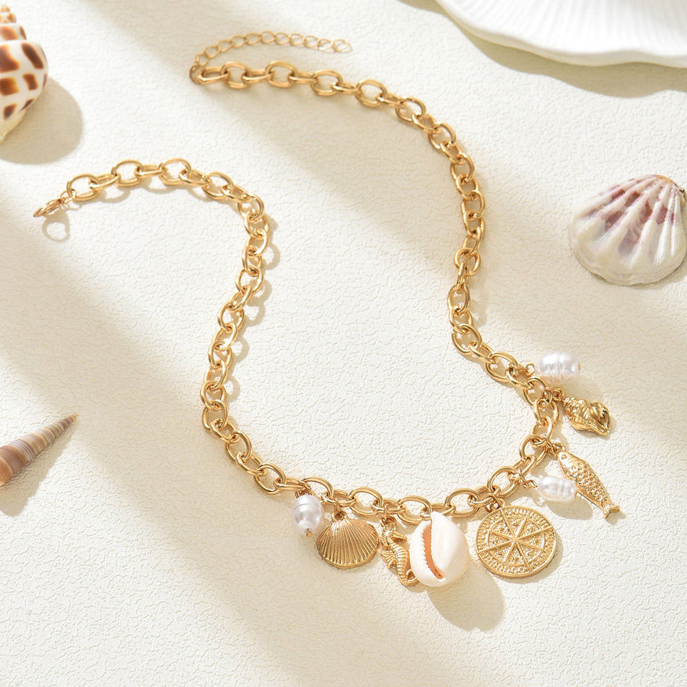 Wholesale necklaces: european and american casual & vacation style, high-end seashell necklaces, faux pearl conch & seahorse disc pendants