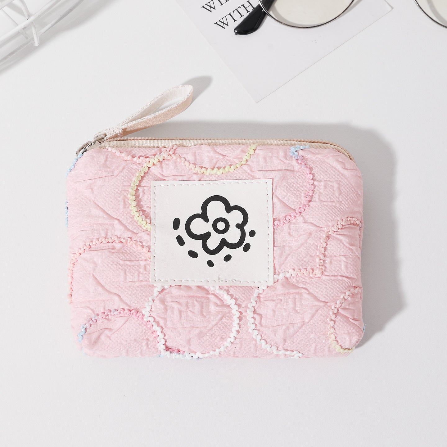 Change bag for women is small, portable, cute and simple, student wrist bag, new mouth red envelope, exquisite storage, light luxury travel