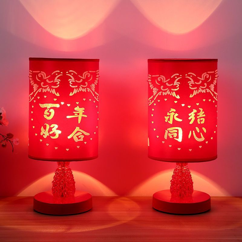 Warm and romantic wedding room wedding bedside night light bedroom table lamp simple modern breastfeeding wedding gift everbright lamp