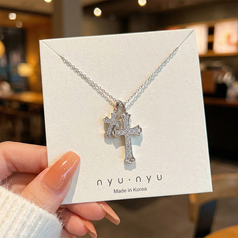 Copper inlaid zirconium four-leaf clover necklace for women, titanium steel real gold plating popularinsfashion flower exquisite sweater chain jewelry