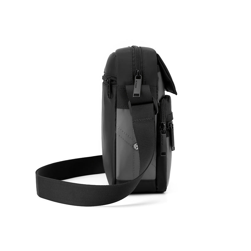 New men's shoulder bag outdoor leisure messenger bag sports travel backpack anti-splashing nylon men's bag wholesale