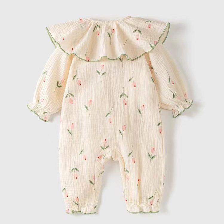 Newborn baby long-sleeve romper: stylish and trendy autumn outfit for baby girls - spring/autumn one-piece jumpsuit with floral print, perfect for outdoor adventures