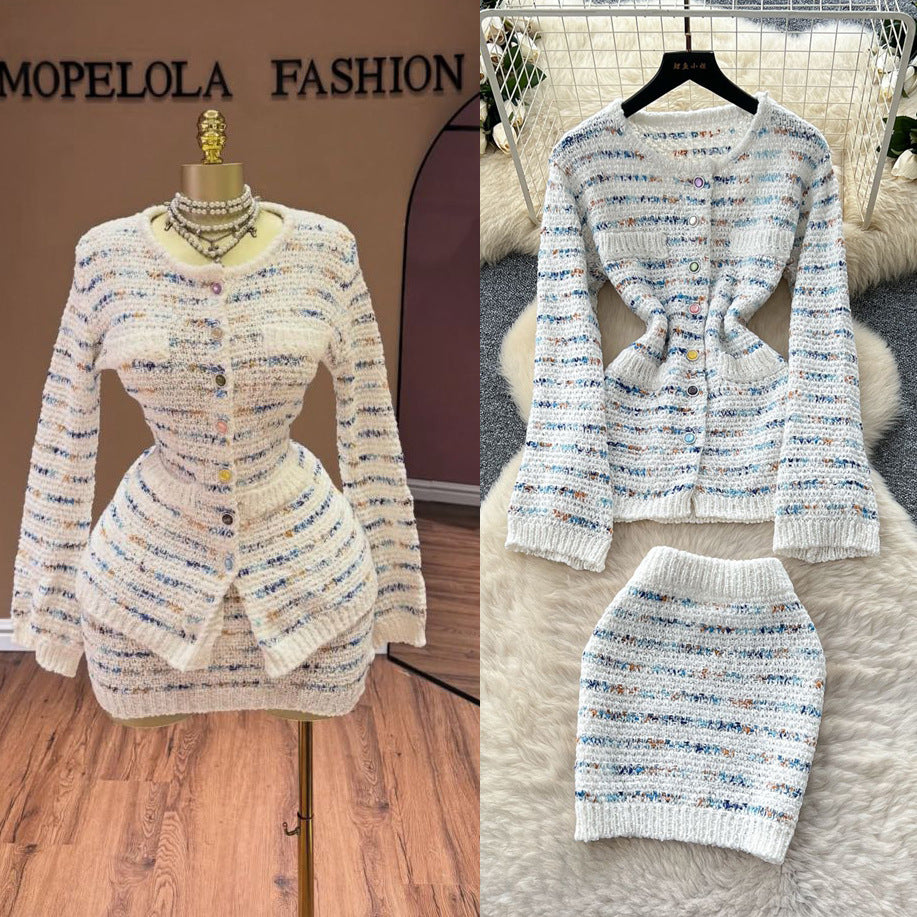 Xiaoxiangfengfashionablesuitfemaleautumclassycontrast color round neck waist long sleeves knitting shirt hip covering short skirt