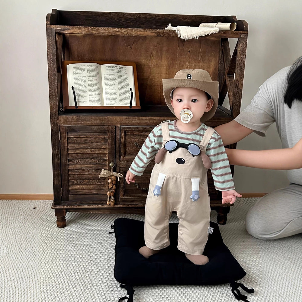 Infant and toddler clothing, spring and autumn outfits, baby boy's outing wear, full-month and 100-day celebration, cute cartoon flying puppy two-piece set