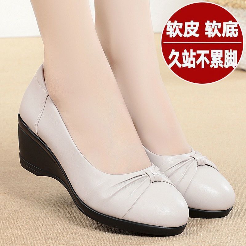Genuine leather fashion sandals for women, 2024 new flat open-toe beach sandals, ladies' summer soft sole comfortable non-slip