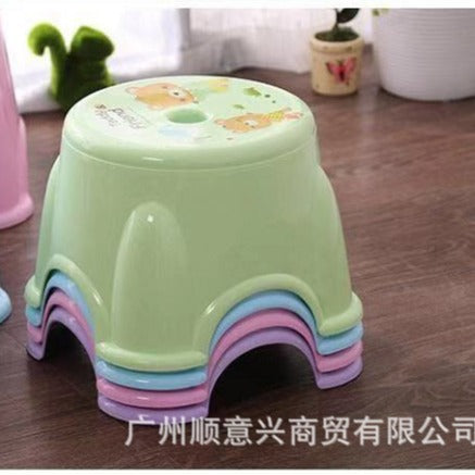 Children's plastic small stool Kindergarten bench Round low stool Coffee table stool Household non-slip bath low stool Small chair