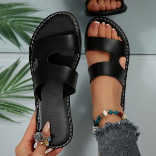 summer new arrival: plus-size women's flat slippers for cross-border e-commerce. available in sizes 36-43. wholesale options available. dropshipping to  and