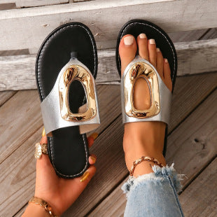European and american plus size flat flip-flops for women,  summer new style, metal buckle solid color hollow-out beach sandals