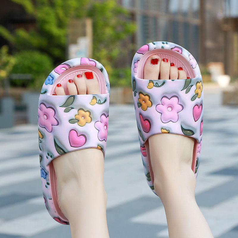 Embossed floral slippers - women's summer 2024 new beach sandals, indoor/outdoor home slippers, non-slip men's slippers wholesale