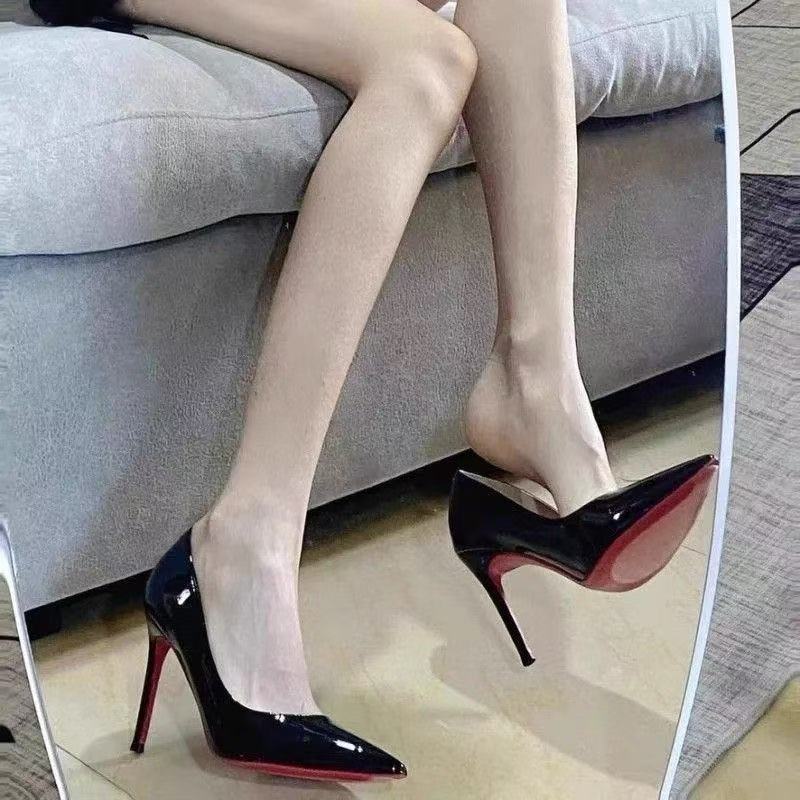 Black stiletto heels - women's pointed-toe pumps, red sole patent leather, sexy professional work shoes - new spring/autumn 2024 collection