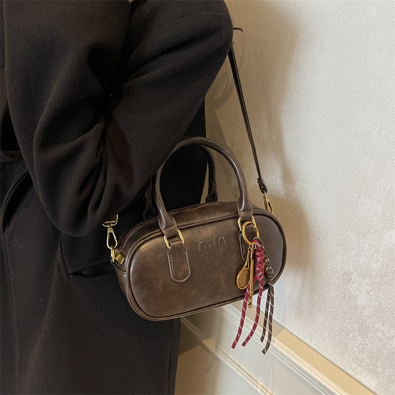 Fashion women's handbags women's 2025 new popular retro women's bags, high-end temperament simple and versatile women's messenger bags