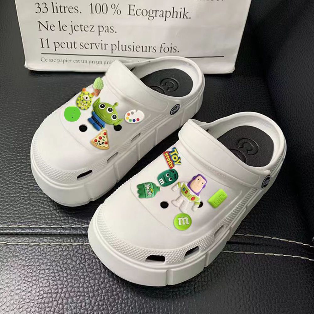New platform clogs for women - trendy, slip-resistant, versatile, height-increasing, closed-toe, beach sandals for summer