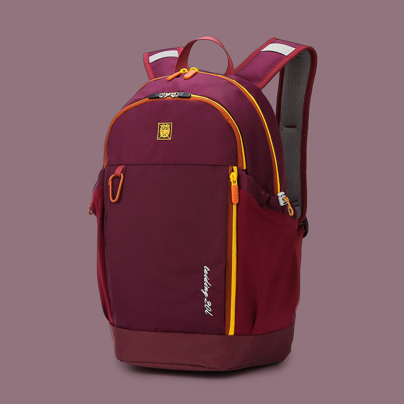 New large-capacity badminton backpack, playing sports bag, fashionable waterproof travel, mountain climbing, cycling, tennis backpack.