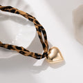 Wholesale heart necklaces - european & american cross-border trendy statement leopard print jewelry - unique design sweet & cool girl charms
