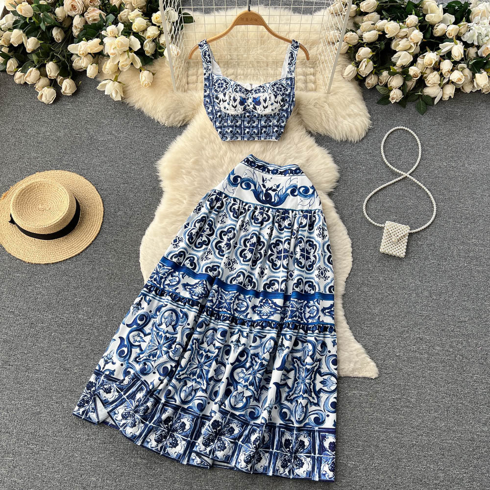 Summer blue and white porcelain print set for women: 3d padded bandeau top with straps + pleated midi skirt two-piece outfit