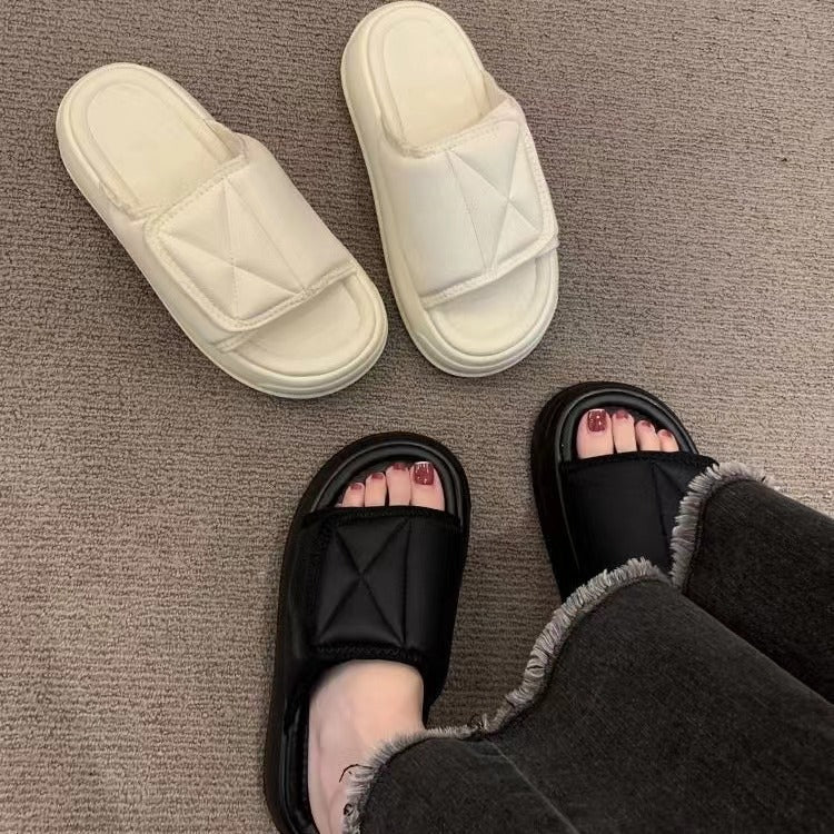 Women's summer new arrival slippers - outdoor wear, hook-and-loop closure, platform chunky sole, cloud-like comfort, high-end style, versatile beach flip-flops
