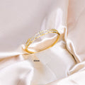 Hand jewelry for women, niche design, hot-selling bracelets, high-end minimalist inlaid versatile elegant bangles, new design jewelry