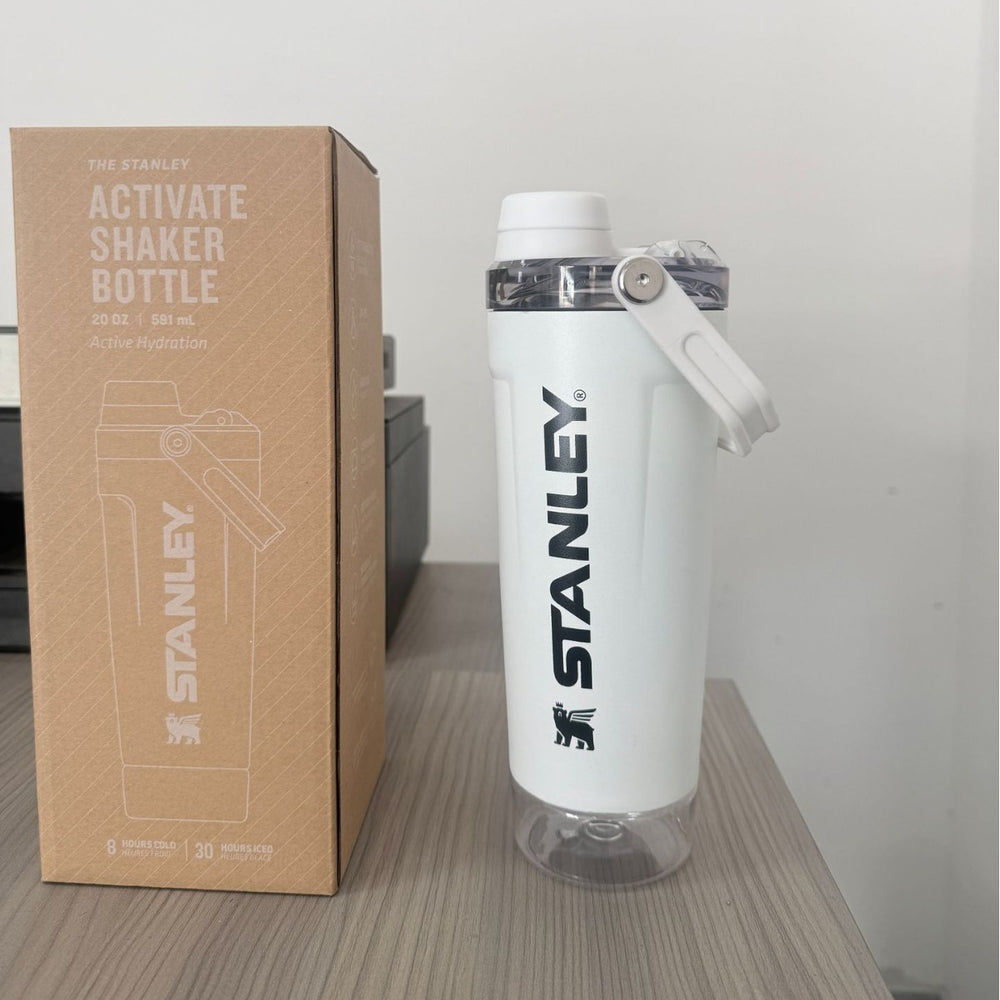 popular handle stainless steel thermos cup stanley sports fashion shaker cup large capacity car water cup