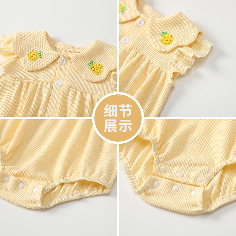 Summer baby clothes for baby girls, triangle climbing clothes, 100-day princess, cute thin strawberry gauze bag, short-sleeved