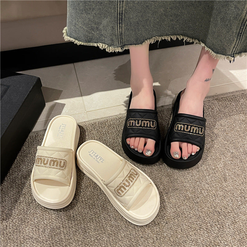 Versatile summer slippers for women - 2025 new cross-border women's sandals & slides - fashionable thick-soled slippers for outdoor wear