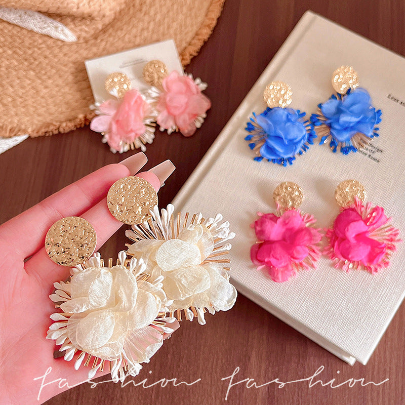 Vacation style exaggerated perm edge flower earrings for women niche styleclassy summer earrings unique stylish face small earrings