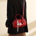 Red bridal wedding bag niche design bowling bag women's 2026 new retro handbag boston bag