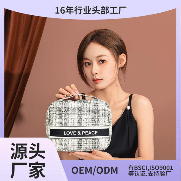 Customized new clothes Xiaoxiangfeng square bag travel storage portable cosmetic bag storage bag manufacturer light luxury style