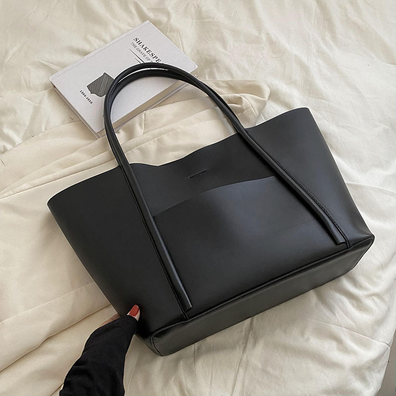 Retro commuter high-end big bag women's 2025 new autumn and winter fashion versatile tote bag large-capacity shoulder bag