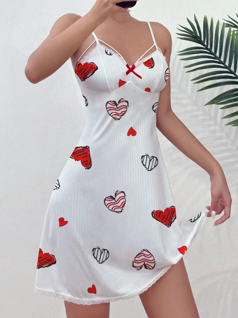 Sexy lingeriefashionexportsexyintimates factory heart-shaped suspender dresssexy nightgown cross-border