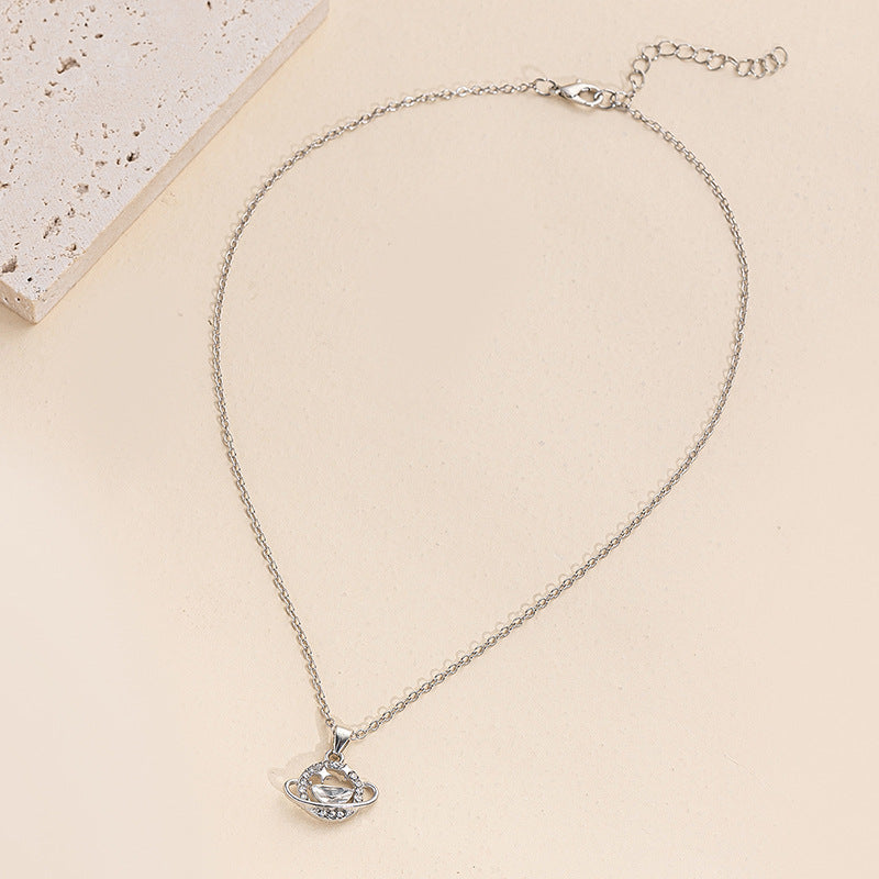 2024 autumn new arrival cross-border jewelry women's diamond-studded star pendant fashionable versatile alloy moon necklace wholesale