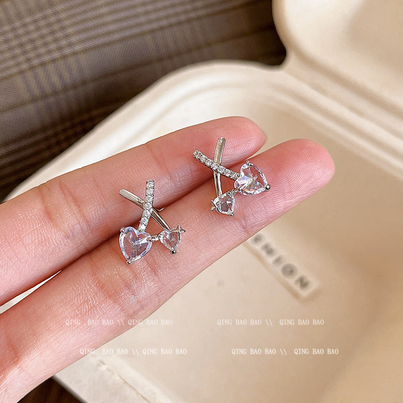 Moonlight cherry stud earrings - unique heart design, trendy fashion earrings, high-end chic, spicy girl style, new versatile earrings wholesale
