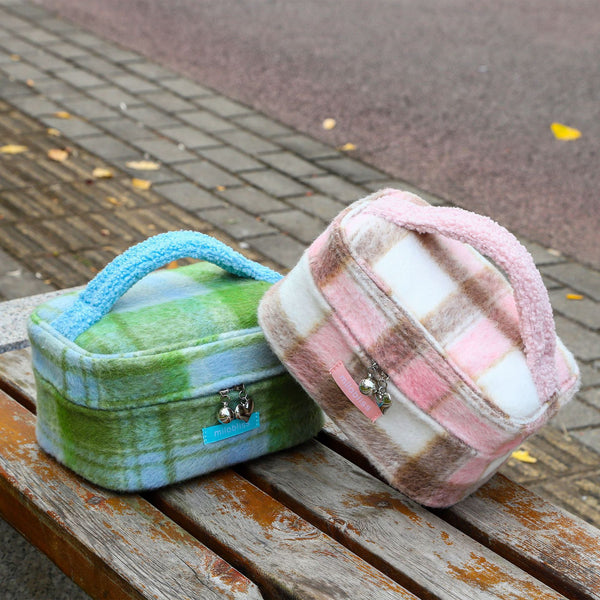 Lamb plush plaid cosmetic bag portable high-value storage bag travel toilet bag cosmetic storage bag