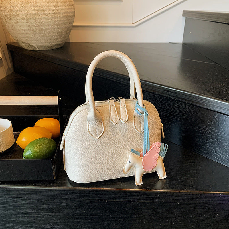 Bowling bag shell bag high sense 2025 popular fashion versatile niche messenger handbag shoulder bag